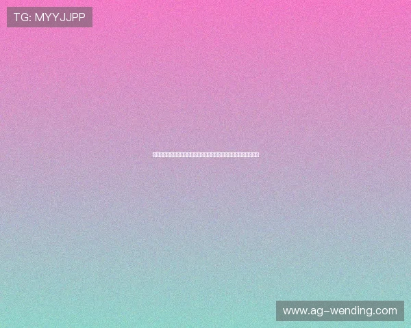 问鼎世界杯的比赛亮点盘点：最激烈的对决与难忘的瞬间让你回味无穷